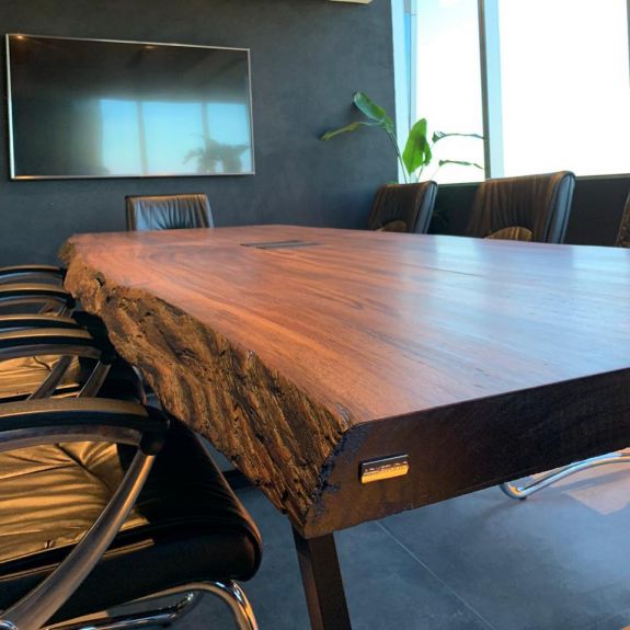 LIVE EDGE MAURI